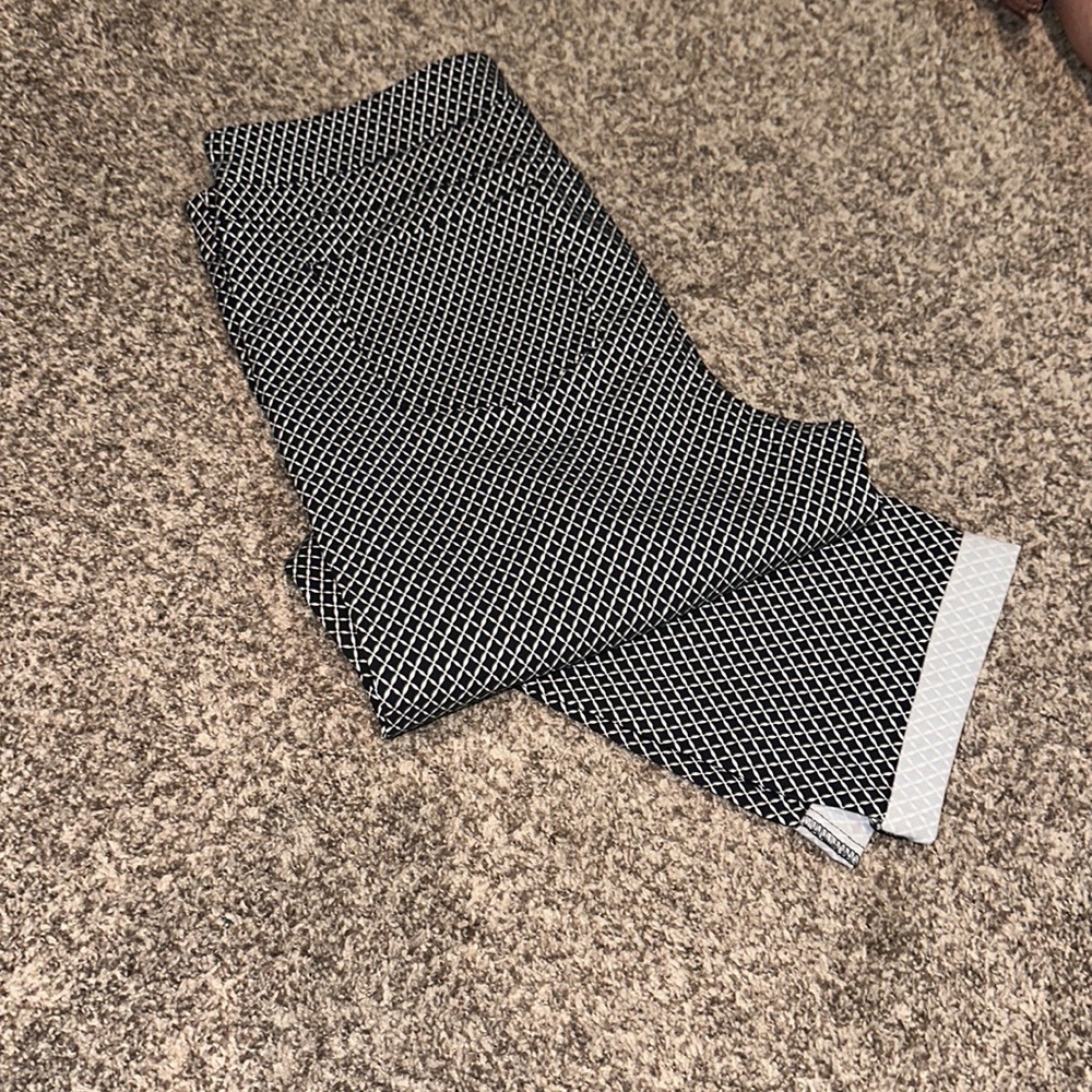 Mario Serrani stretchy capri pants
